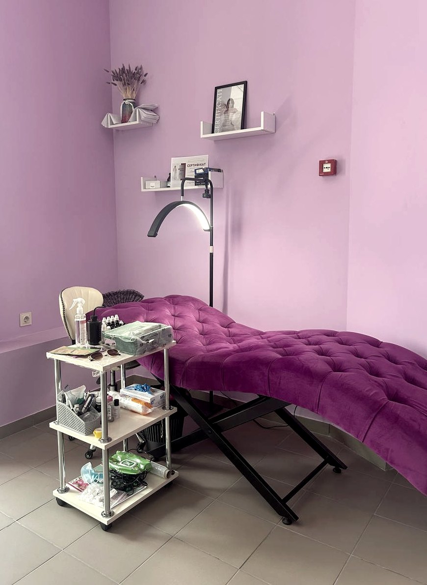 Зона вій та перманентного макіяжу AnyTime Beauty Studio